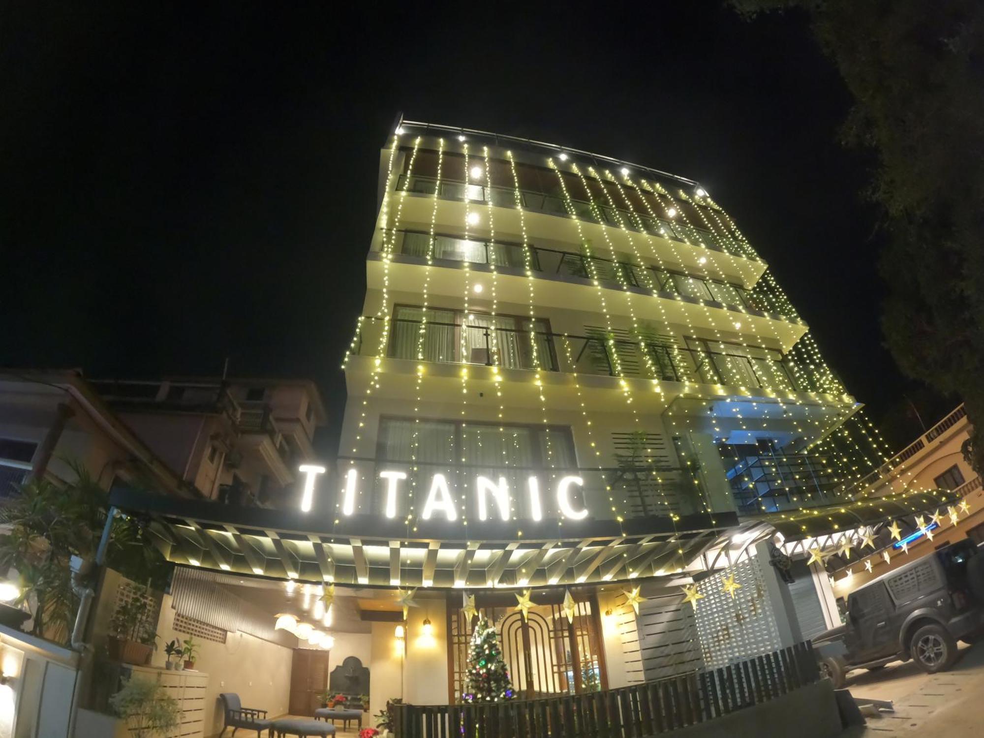 Titanic Boutique Hotel Baga Exterior photo